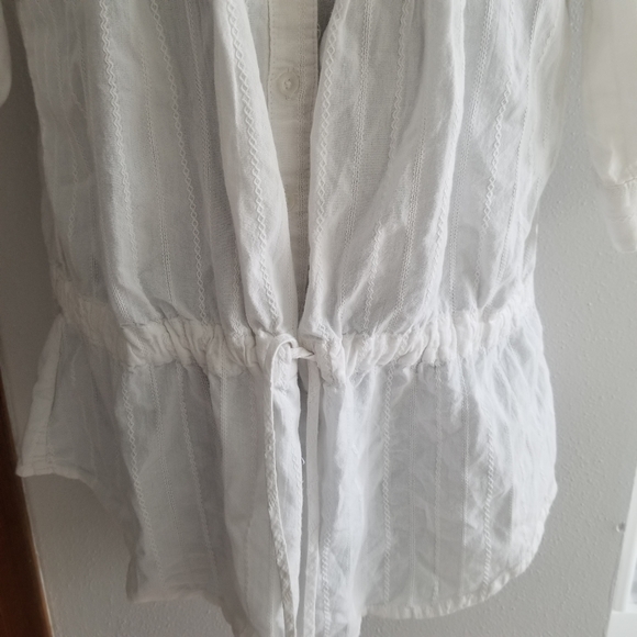 White Button-up top - Picture 4 of 4
